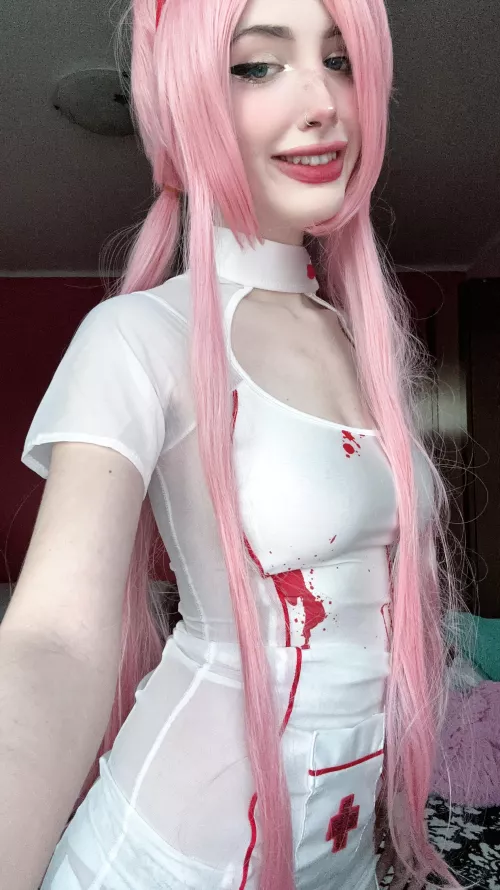 18yo is too young for bra-less dating? by Izabella_James