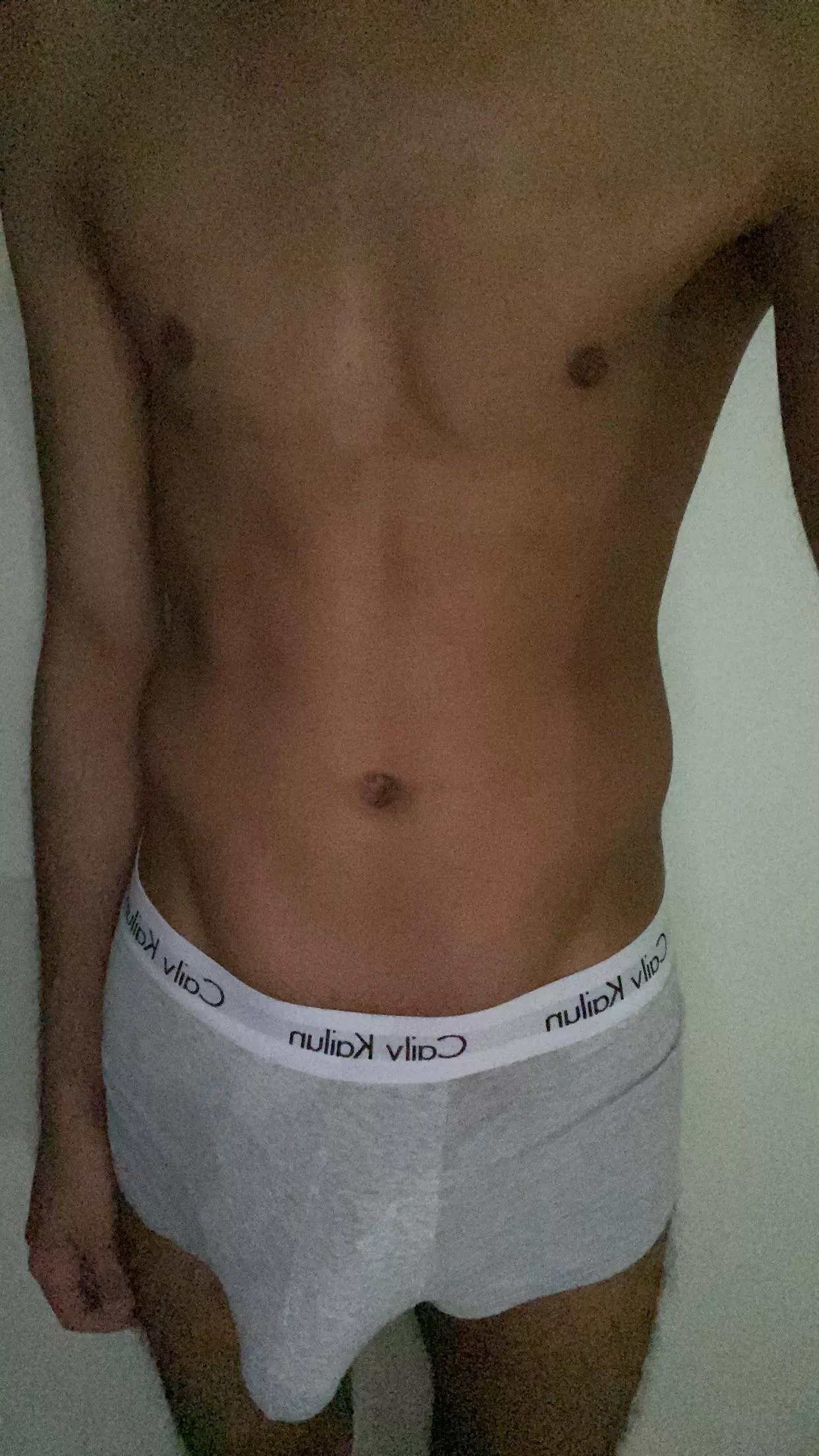 19.. wanna jerk off posted by siprov4321