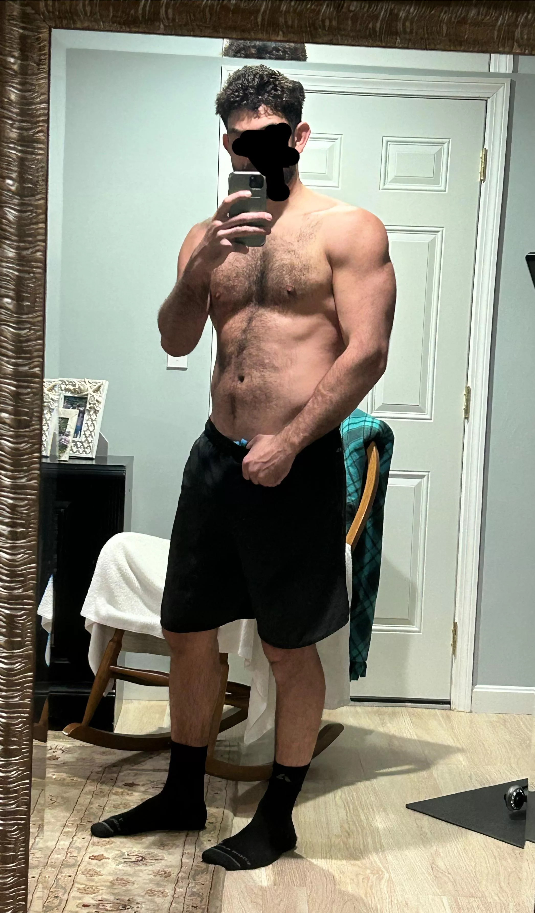 (33) First post posted by RUnotEntertained8