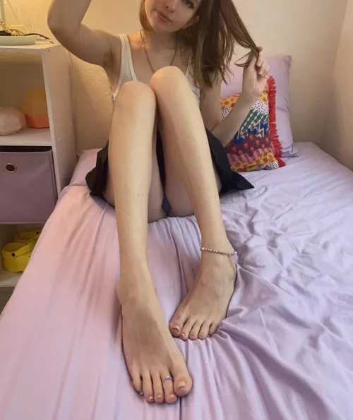 Anklets and upskirts by Kylieisland