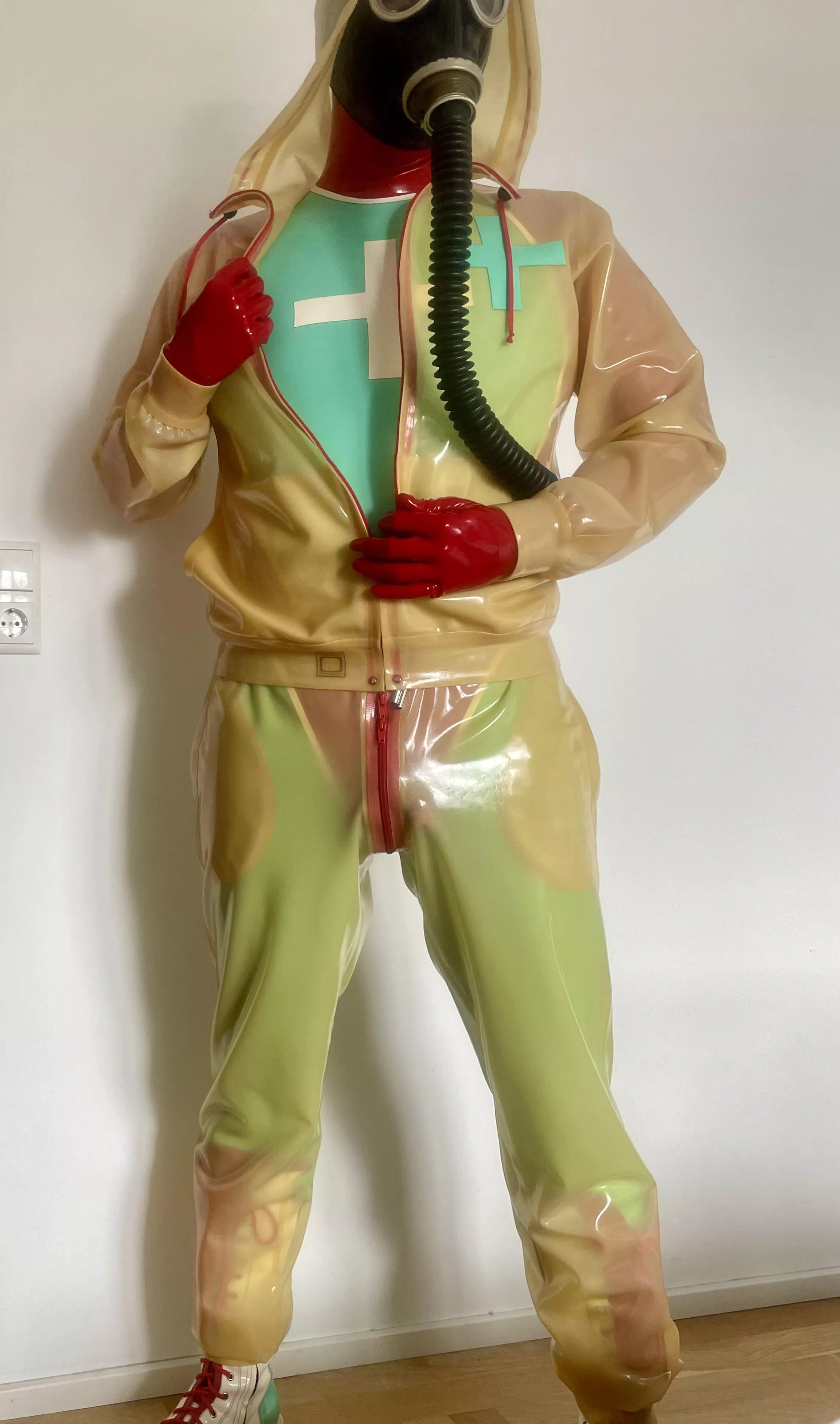 Are you ready to get used? posted by Latexfucker