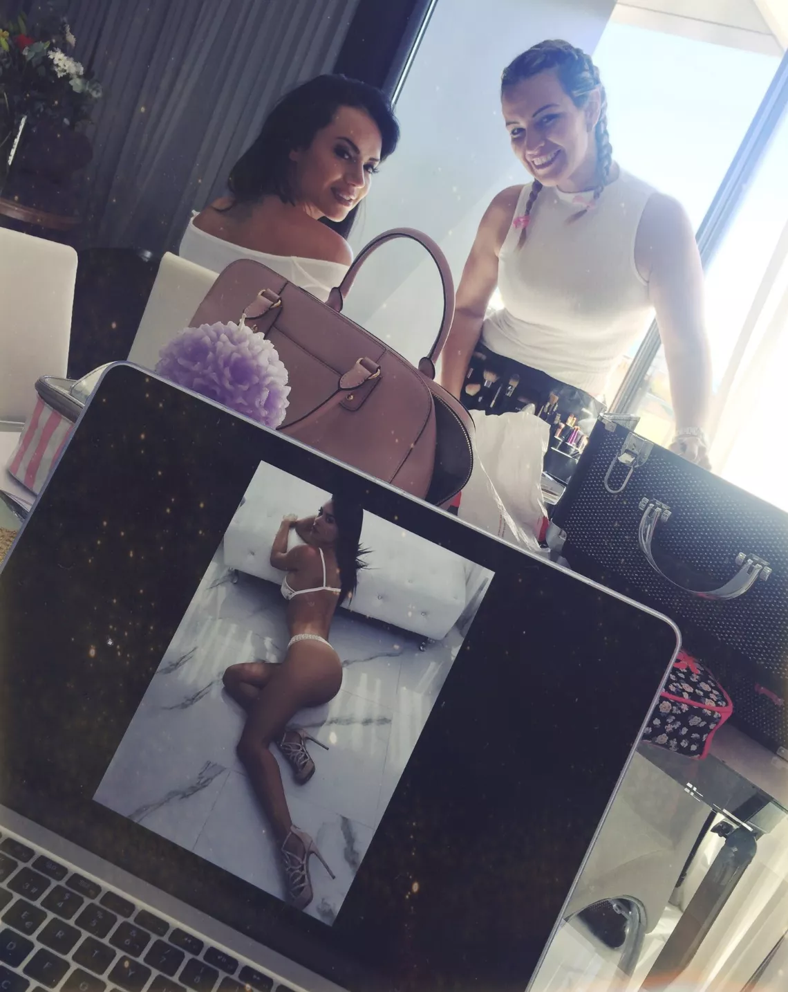 Behind the scenes posted by Gunsaxl