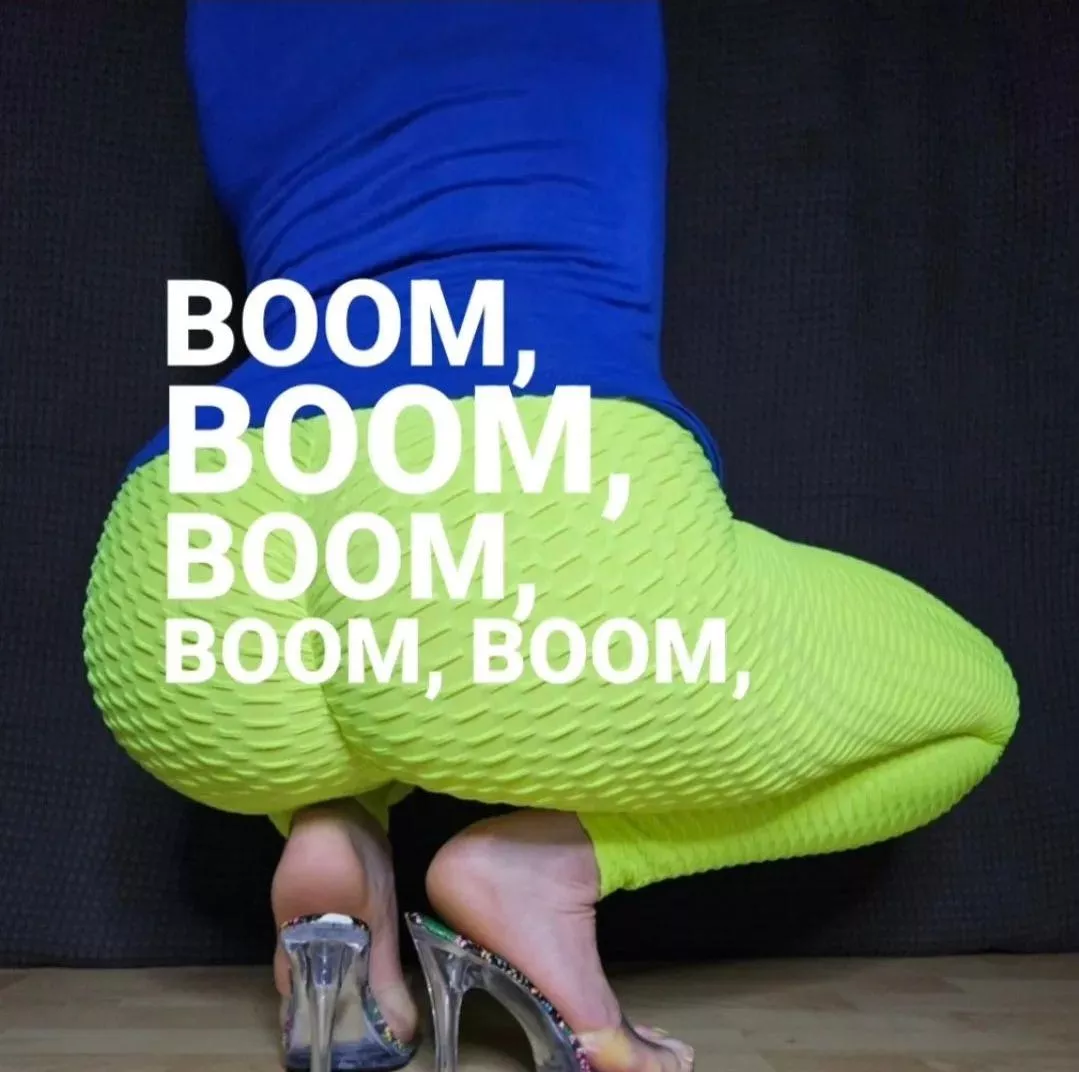 Blaqcat gone wild... posted by Feetrecords