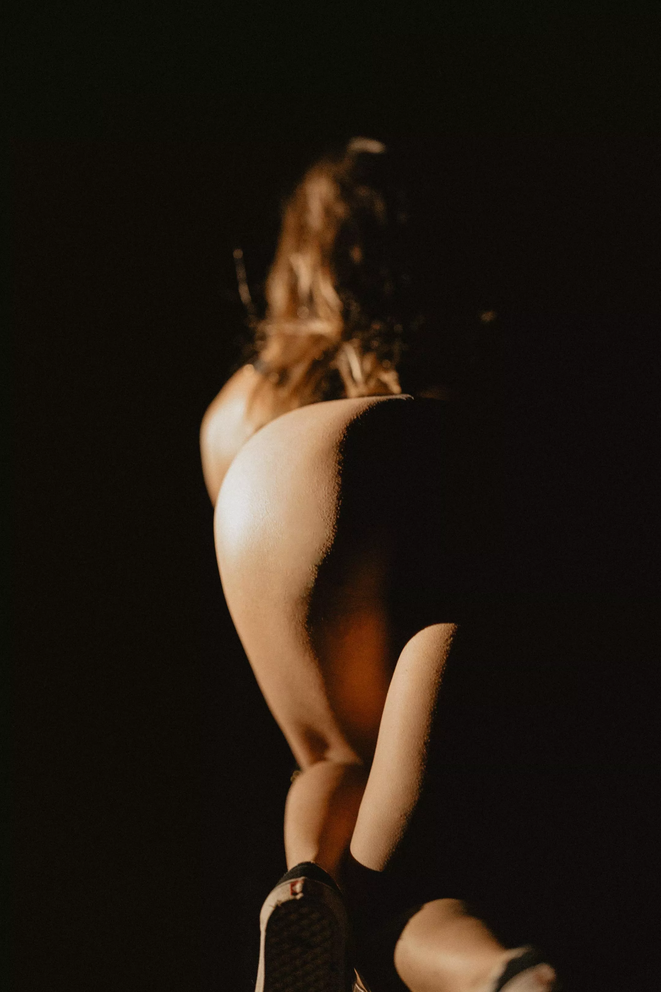 Crawling around at night 🌙 posted by Lyraskyeflow