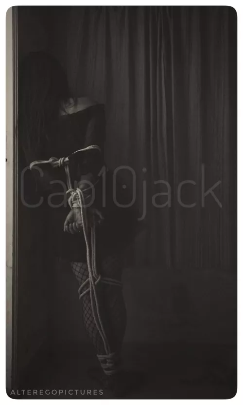 Don't lose your balance... [NSFW] (F) by Cap10jack666