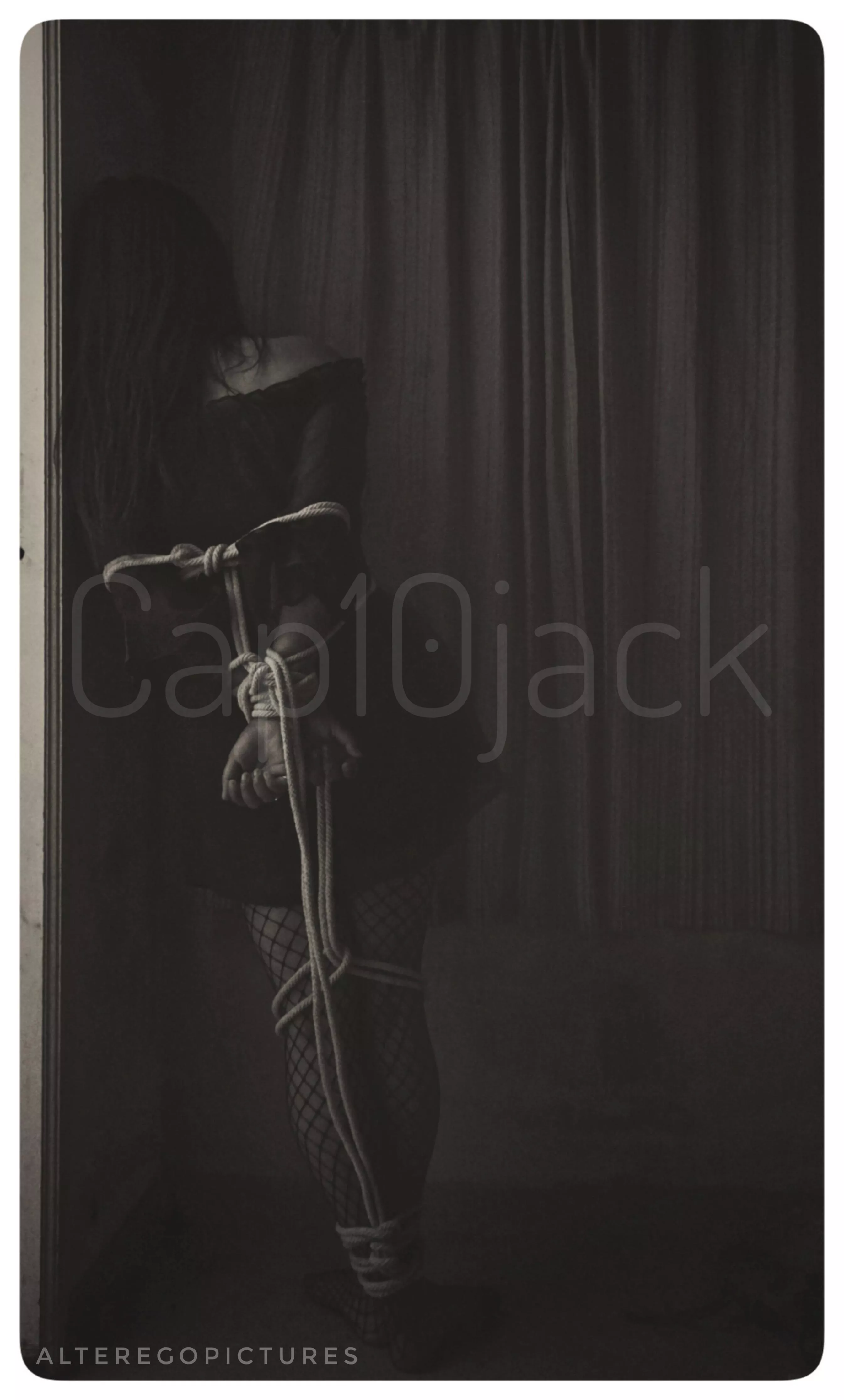 Don't lose your balance... [NSFW] (F) posted by Cap10jack666