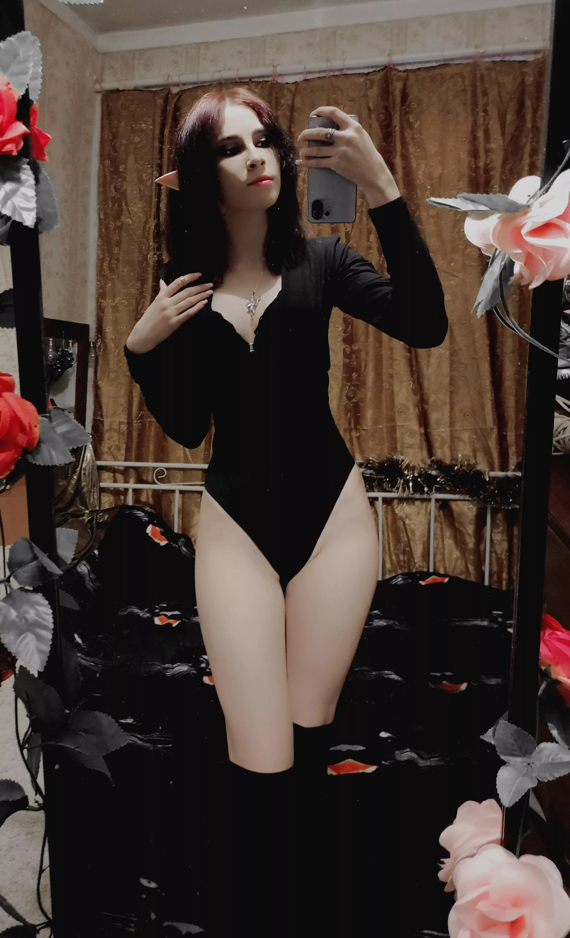 Efl girl by ReymaVan posted by marririn