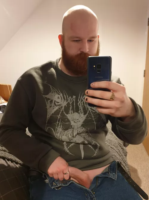 Happy Monday 😊 by Theguywhosdoingok