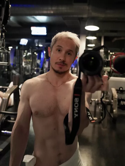 Happy Sunday everyone, hope you all had a great weekend. Half Mongolian here (🇲🇳/🇷🇺) by lelibre777