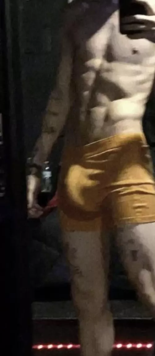 Hard to hide by Justmejudginggg