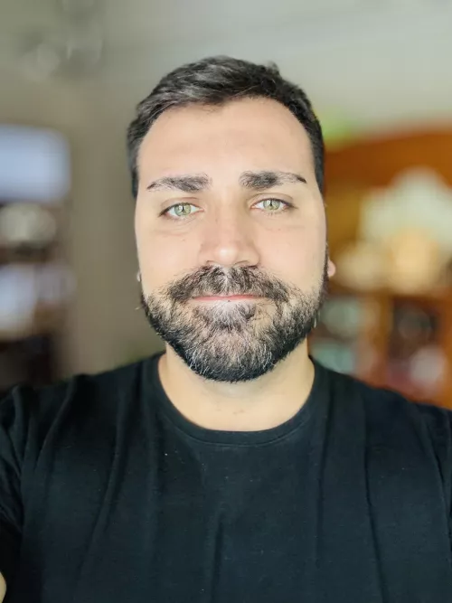 Hey there! Are you into guys with beard?  by StatisticianFair4533