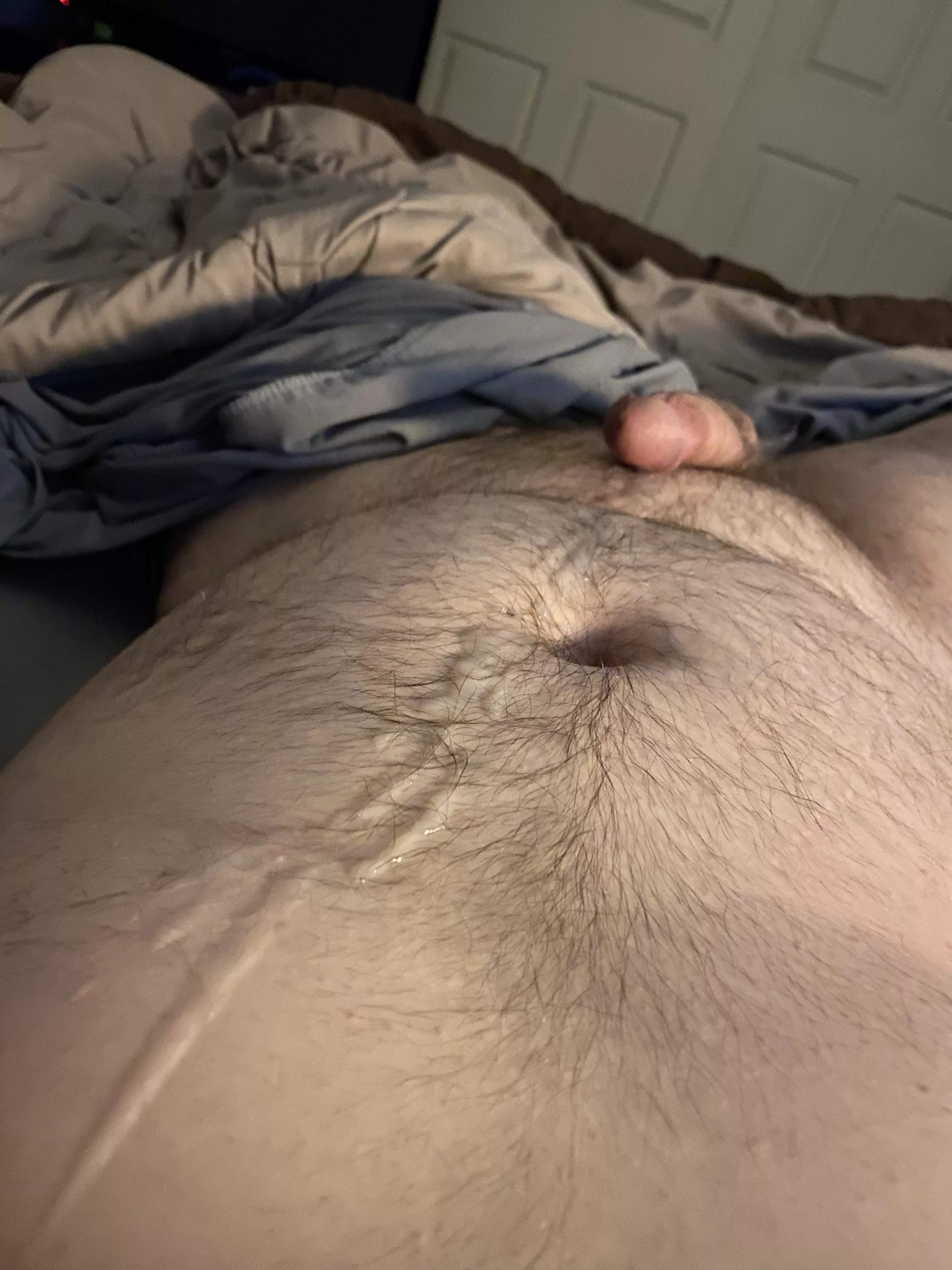 I love cumming on myself before bed posted by Penis-Tipped-Feet
