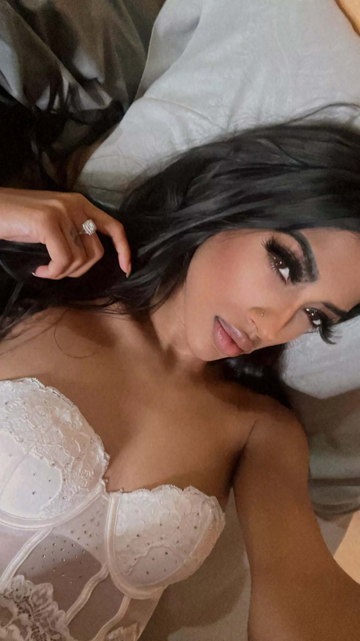 I'll wear your favorite white lingerie. posted by Chirpy_Chipmunk