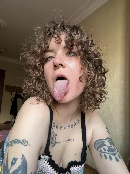 Is my mouth wide enough open for you? by feetyourlick