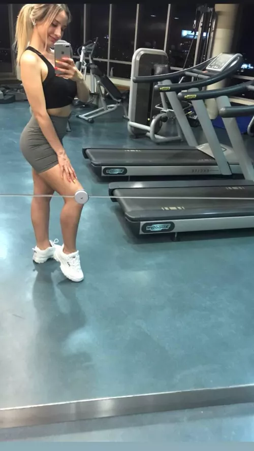 IUTR by leqsomututaw