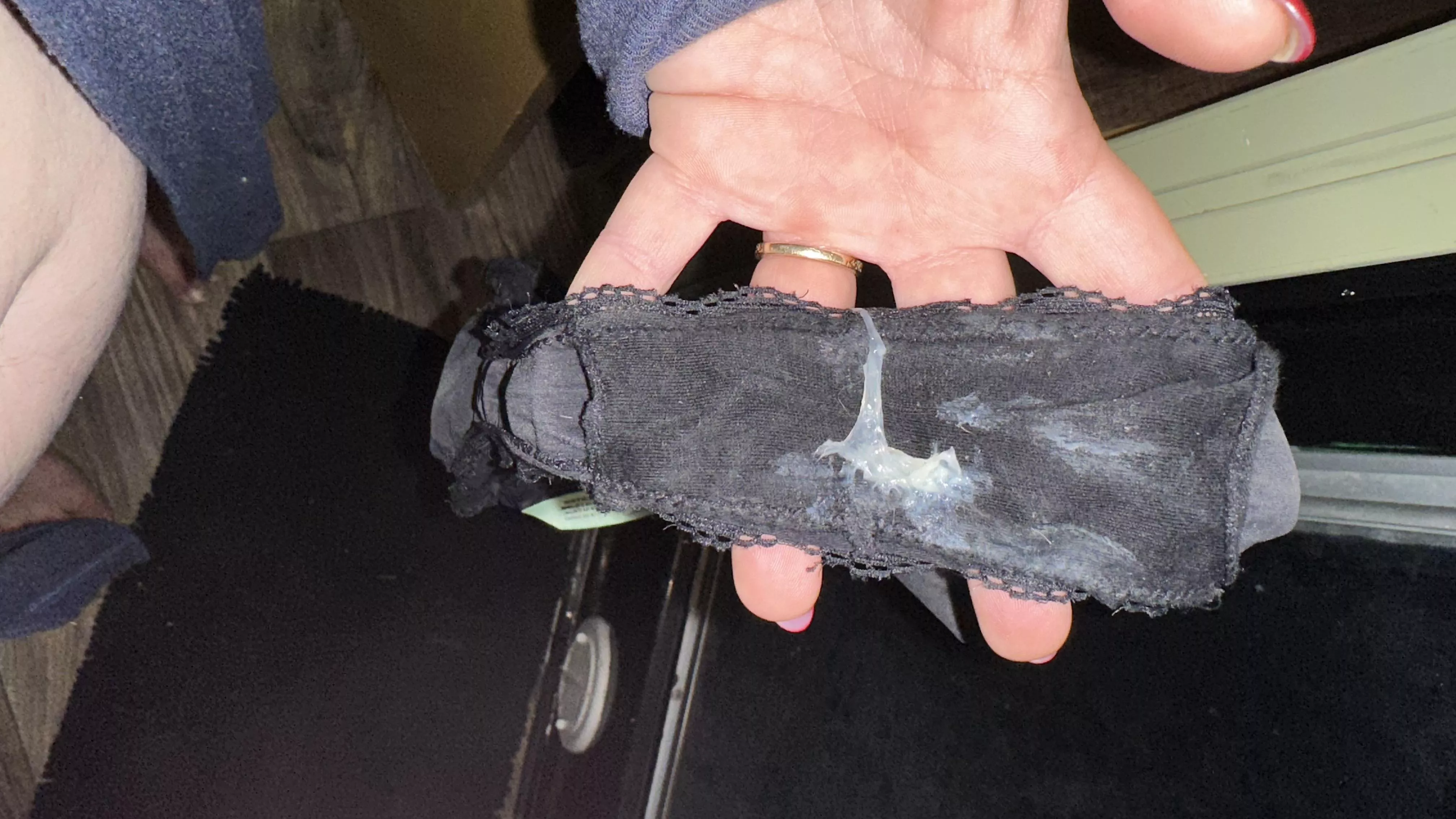 Lick it up posted by Nofacedwoman100