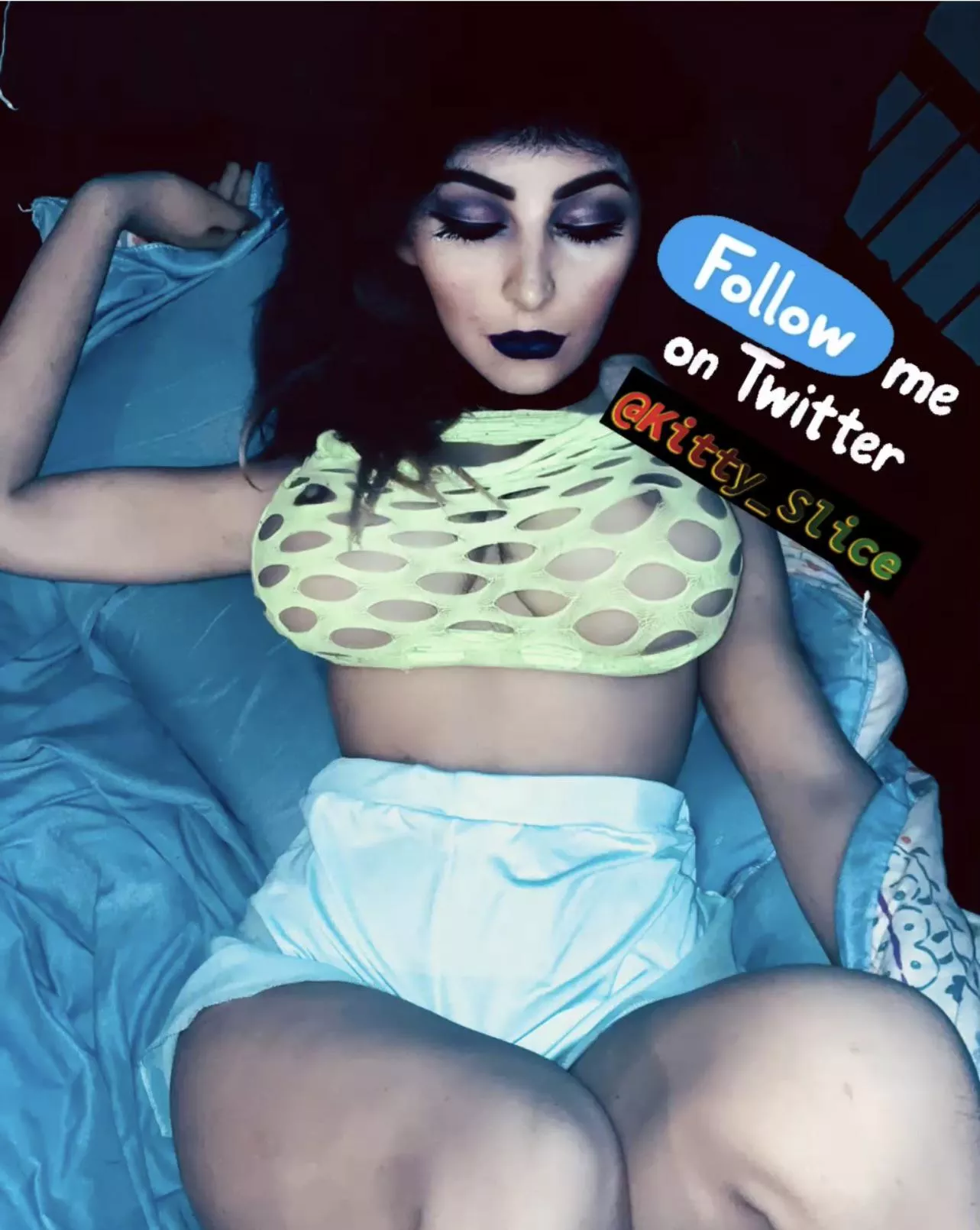 making her look ultra real is becoming a hobby - nsfw photos on twitter posted by RealXenaSymoa