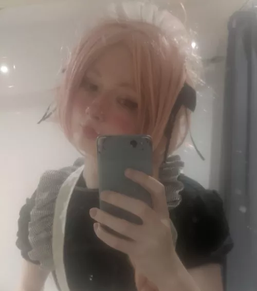 Mirror selfie :3 by Boring_Idealist