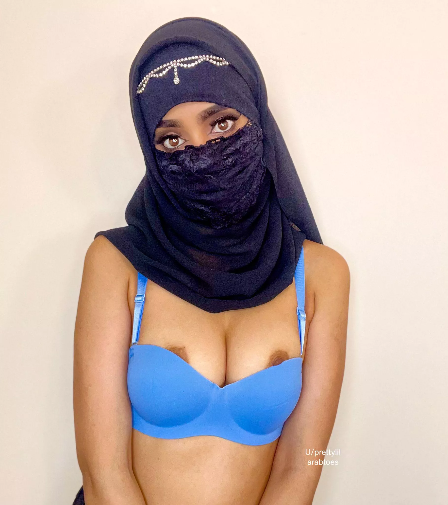 My nipples really don’t wanna stay in this bra posted by prettylilarabtoes