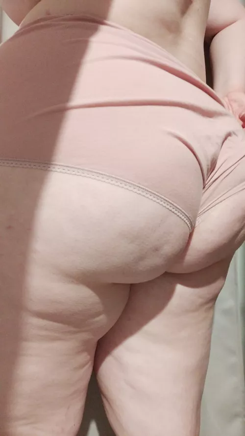 My pale ass in pale fullback panties need a little showing at the end of the day by Flemish-wallflower