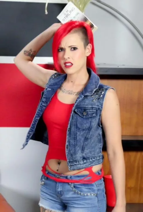 Name of her? by CarBatteryWentMissin