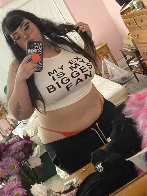 Or is it you? by ChubbyElfGirlfriend