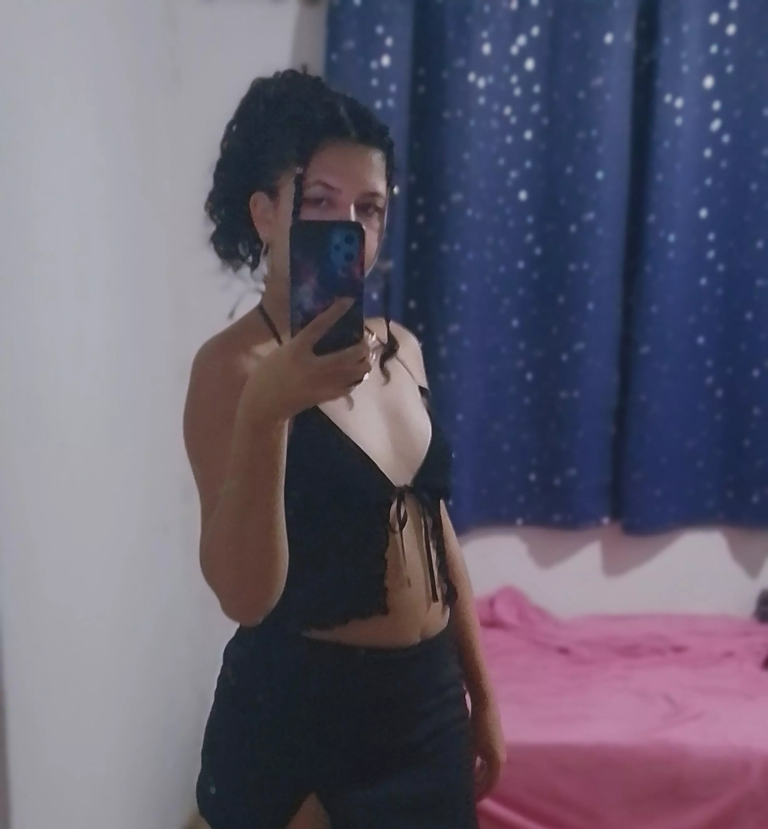 Perfect top for no tits posted by SashaArch4ngel