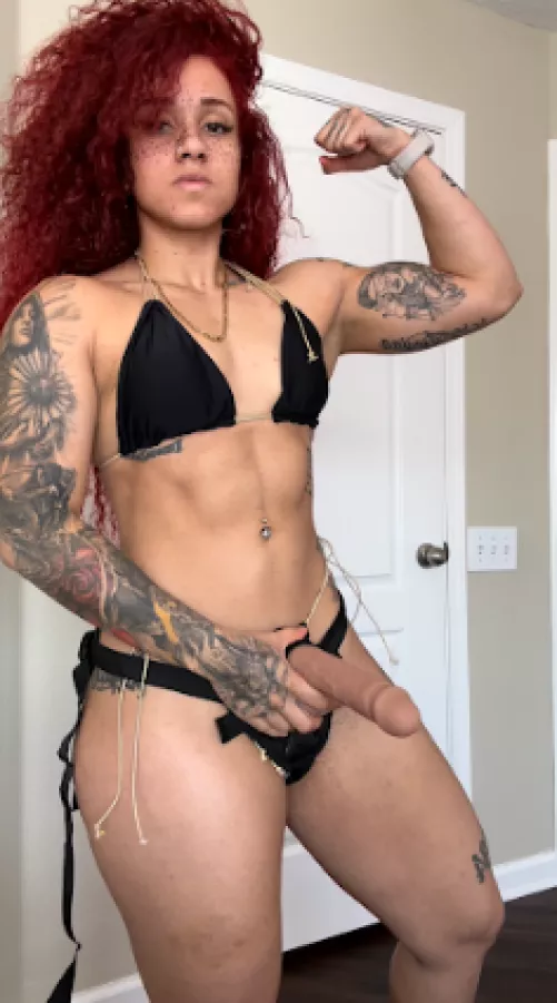 Pleasure would be better with my strap by Alexia_Richard