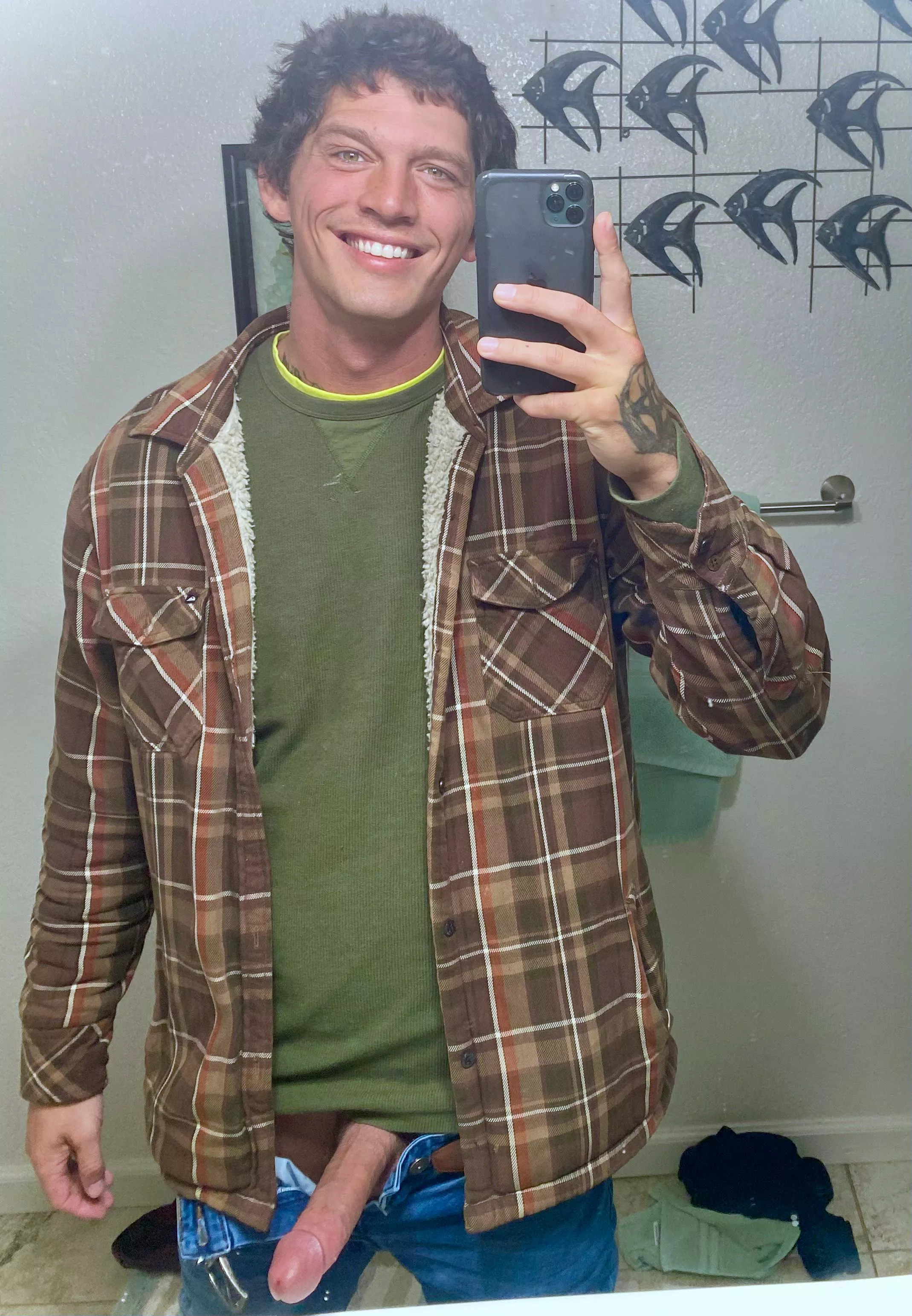 Starting the week out hard and happy! 😁🍆 posted by Stone_Drifter