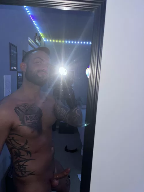 What catches your eye first by Nawtyyy_Nick