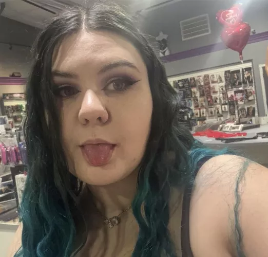 Work selfie by DavinaWantsIt