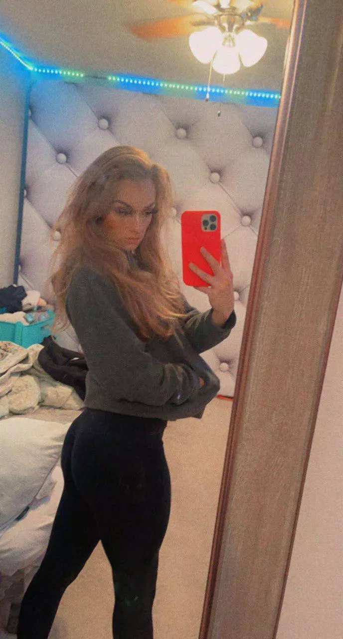 A Dirty Mirror for a Dirty Redhead posted by K_Officialll