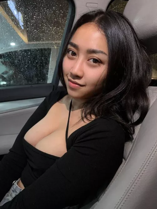 Bare face after a long tiring day by itsserin