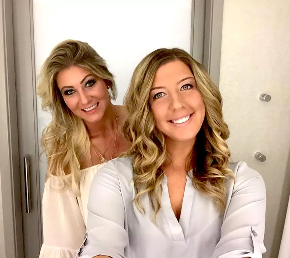 Blondie duo posted by bwc_bull2121