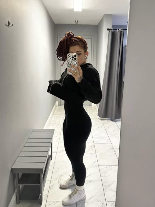 Can't start a day without a full body workout by Alexia_Richard