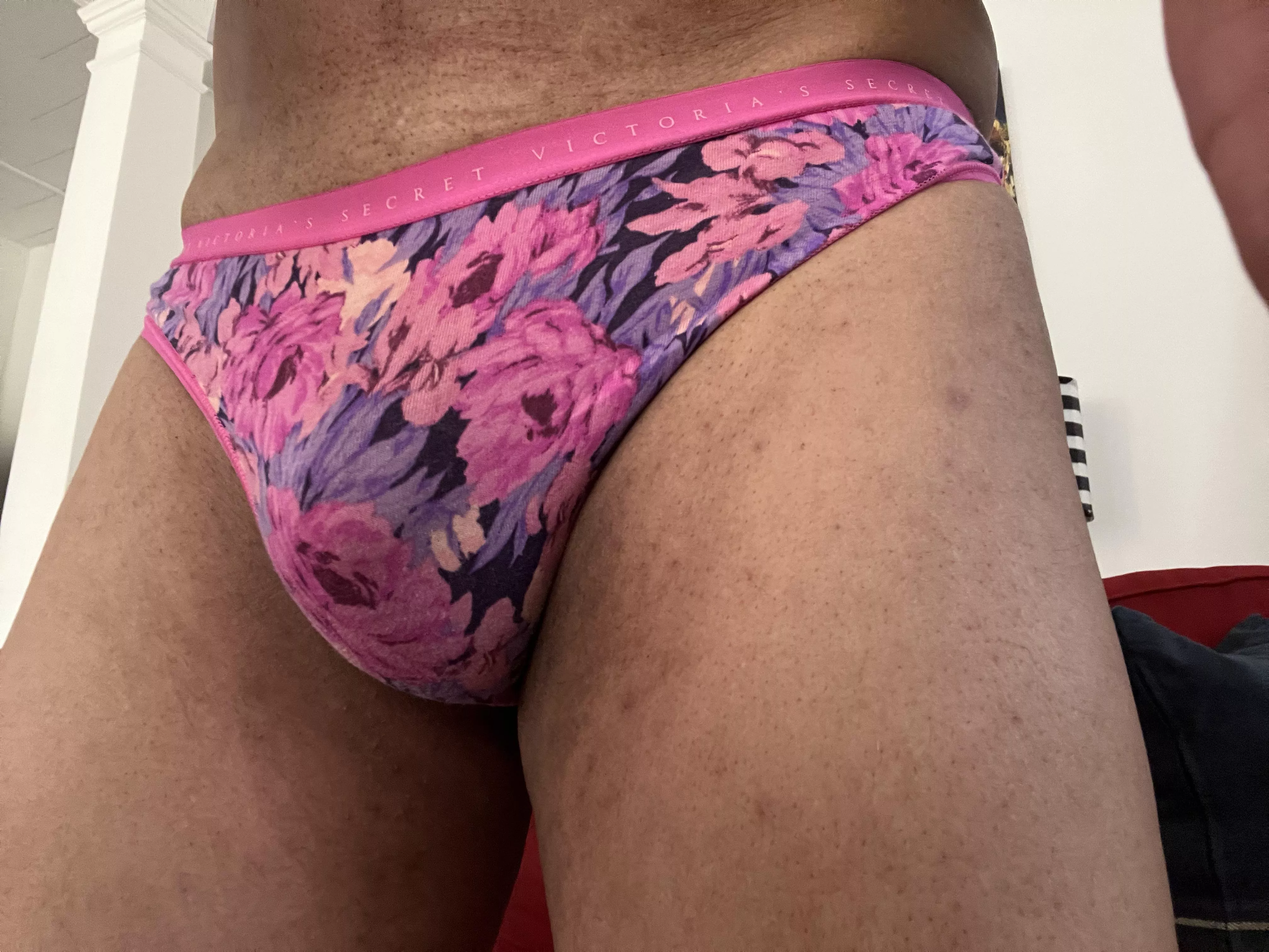 Changed panties. posted by Krisvilla01