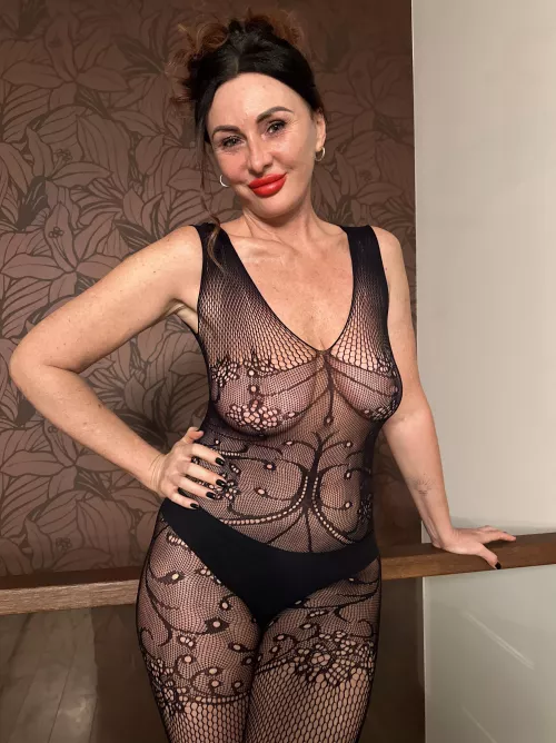 Come to help me get rid of my panties by KTSPOT