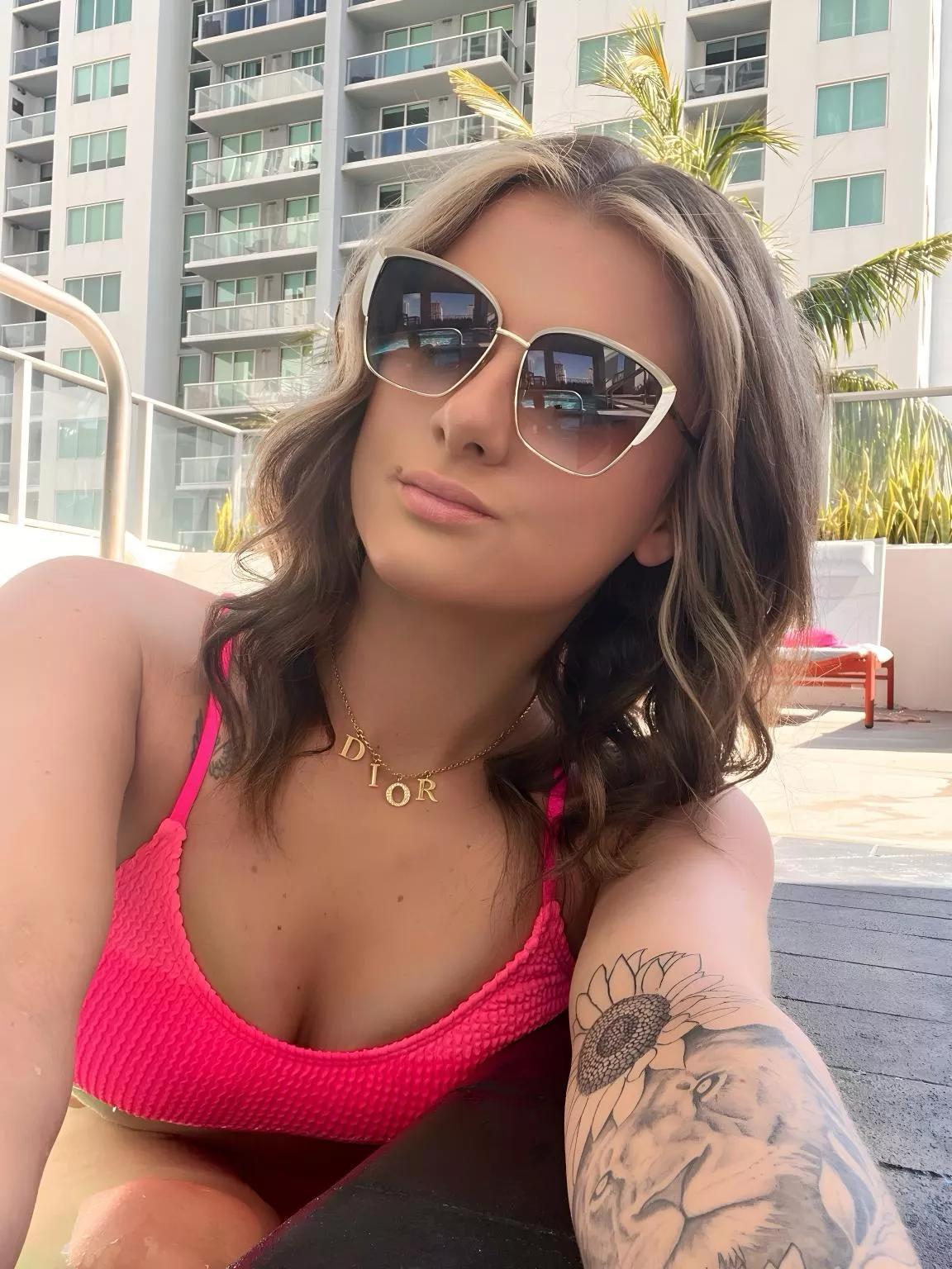 Do you think i'm GF material? posted by Shanelle_Acevedo