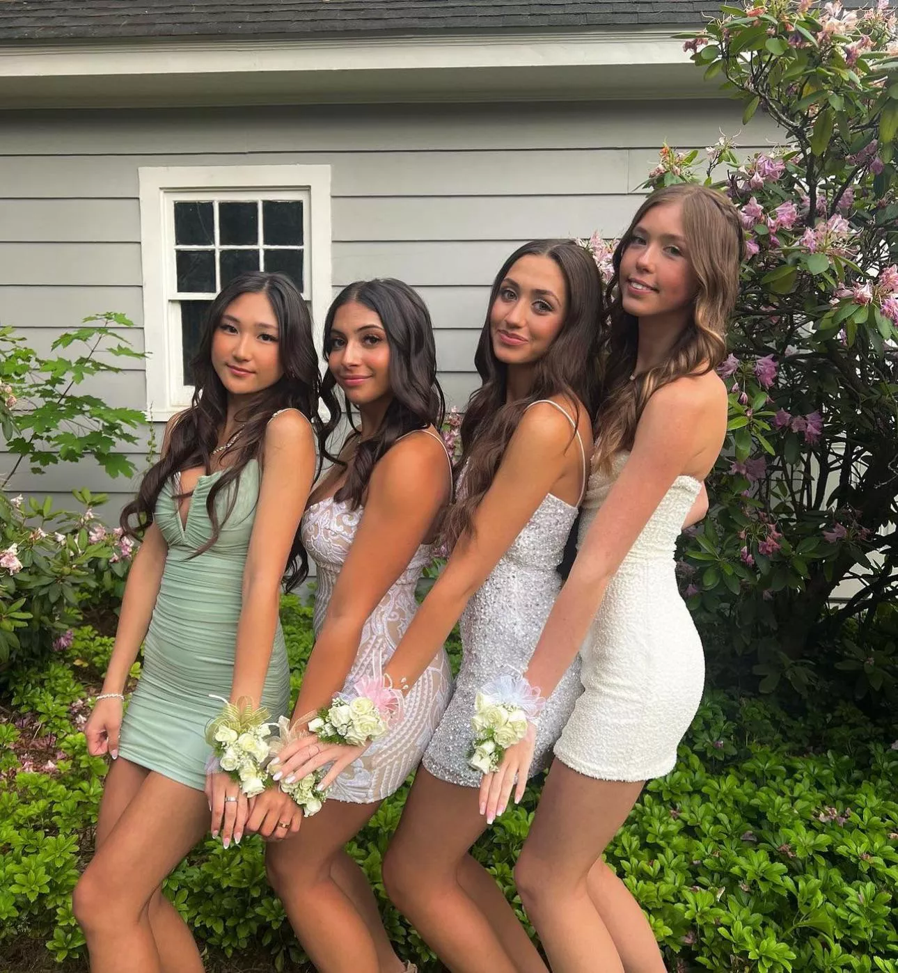 Dress posted by Ok_Beach_114