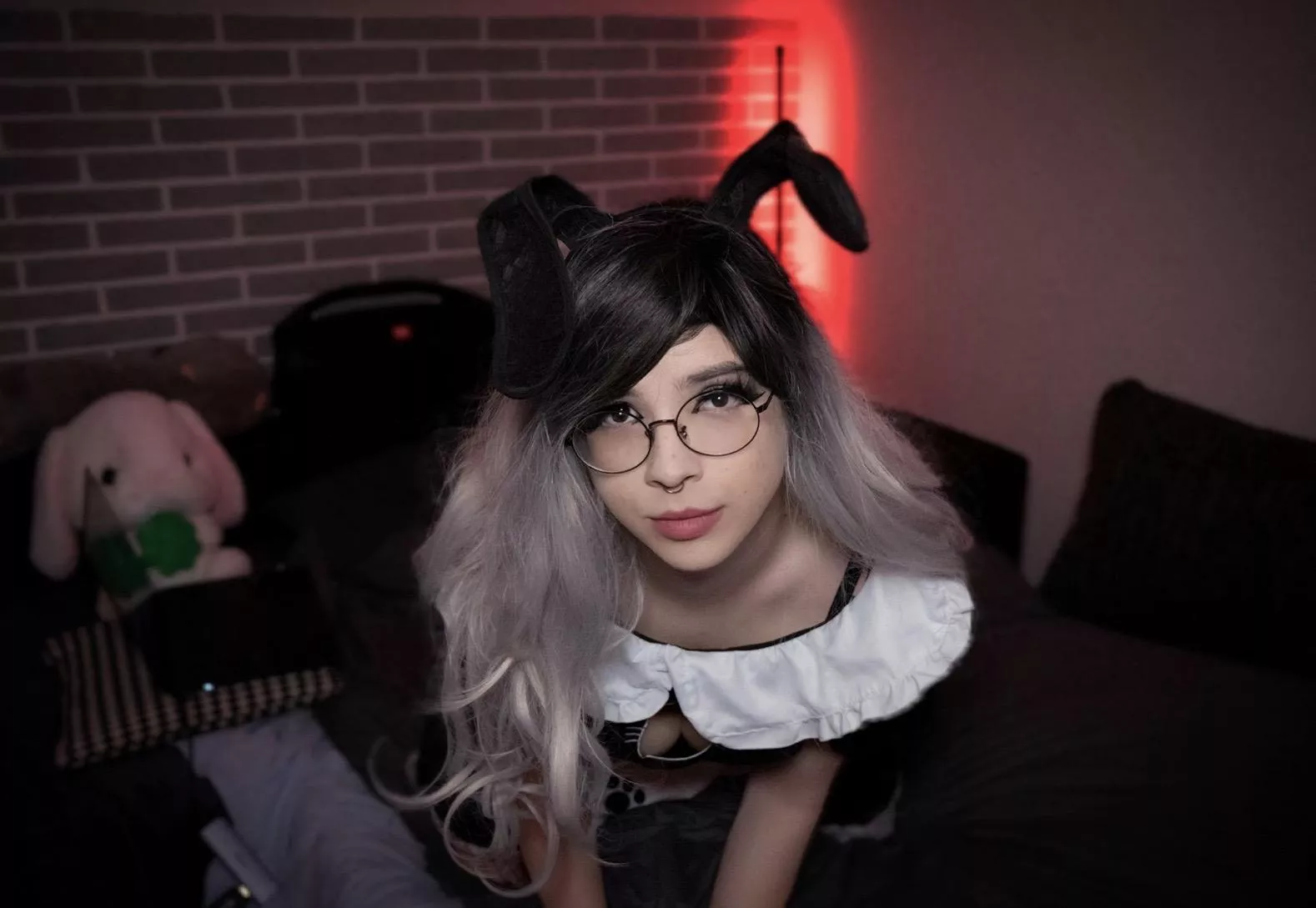 feeling lazy but pretty today posted by LUCYQROW