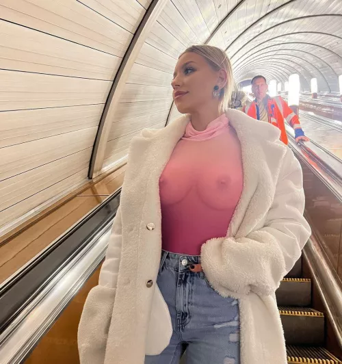 Going down  by dogsnolegs2