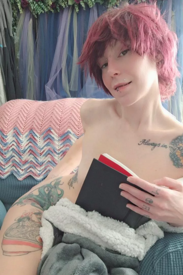 Gonna finish this book today :) posted by real_life_wifeu