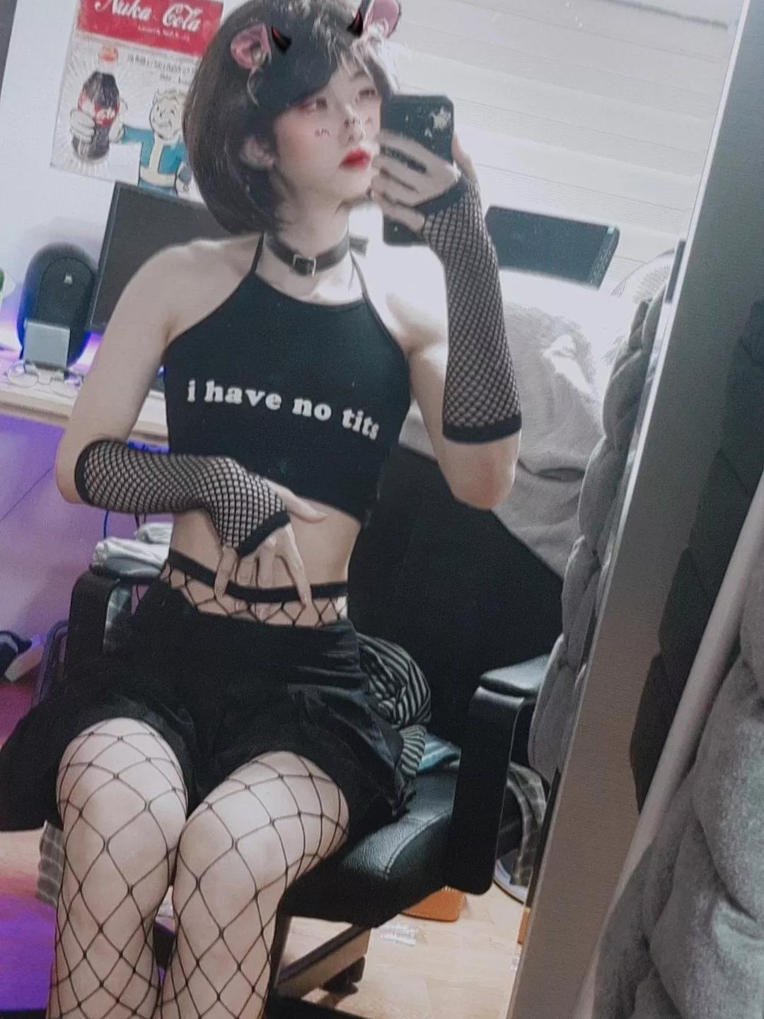 Goth boyy posted by Budget-Feedback-4542