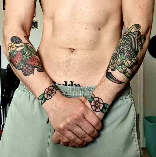 Horror movie night? by your_lord_dionysus