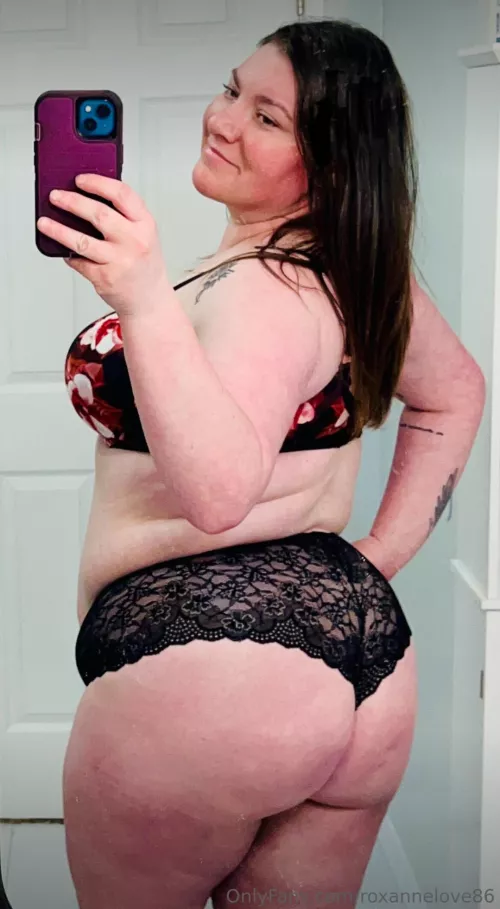 Hot thick late 30s milf. NO PPV by sjcov31