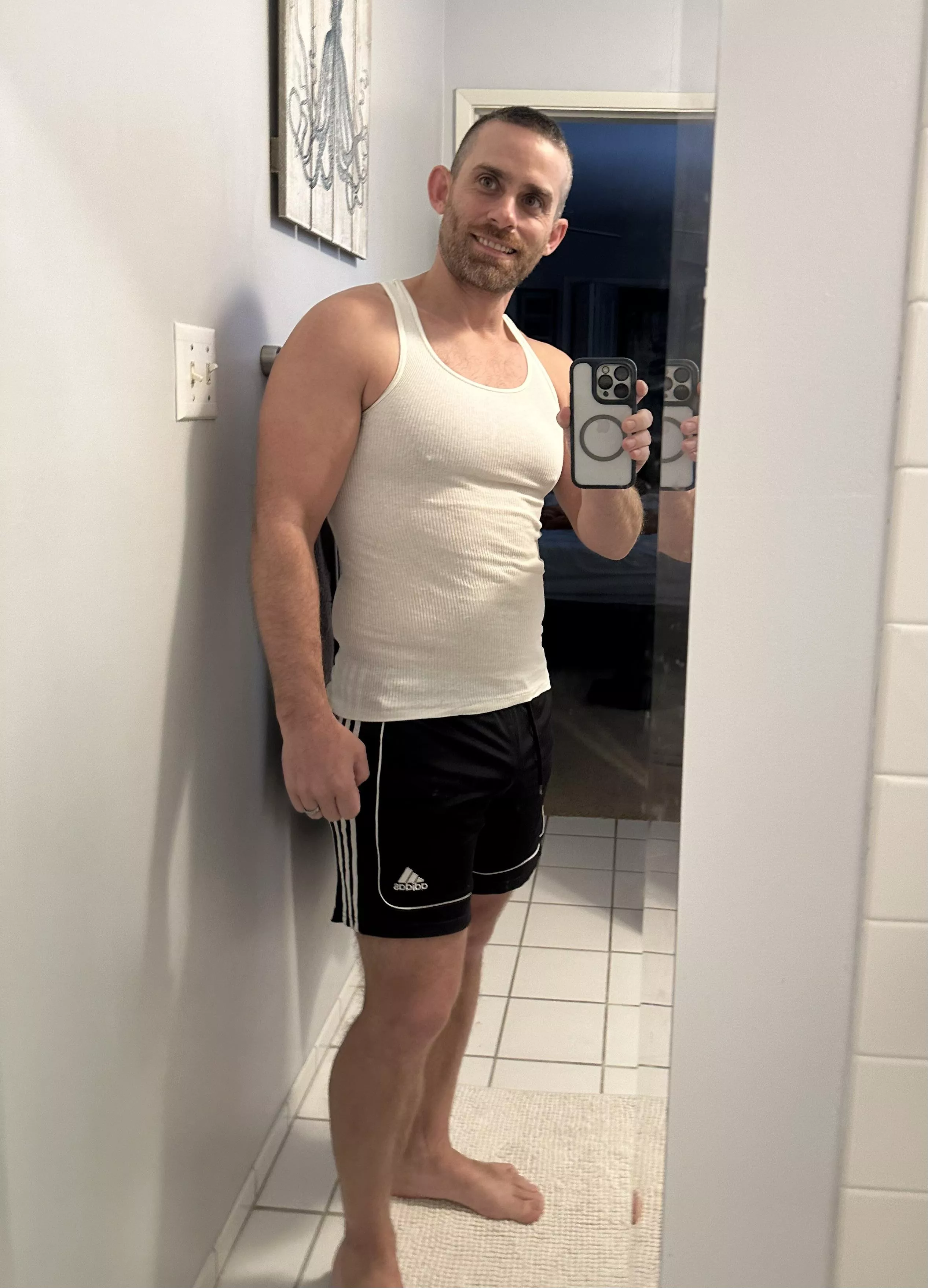 How do y’all feel about short guys posted by benbo82