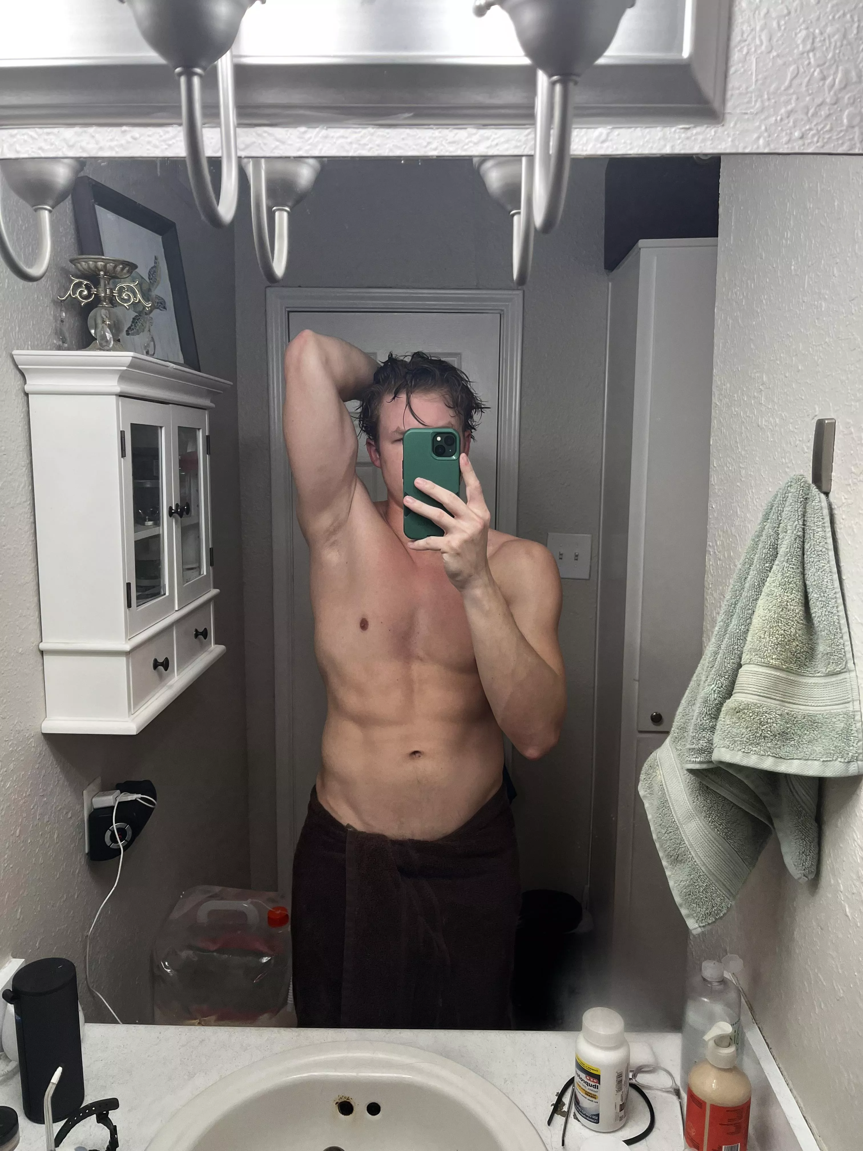 I have another without the towel 😉 posted by Adorable-Onion-2489