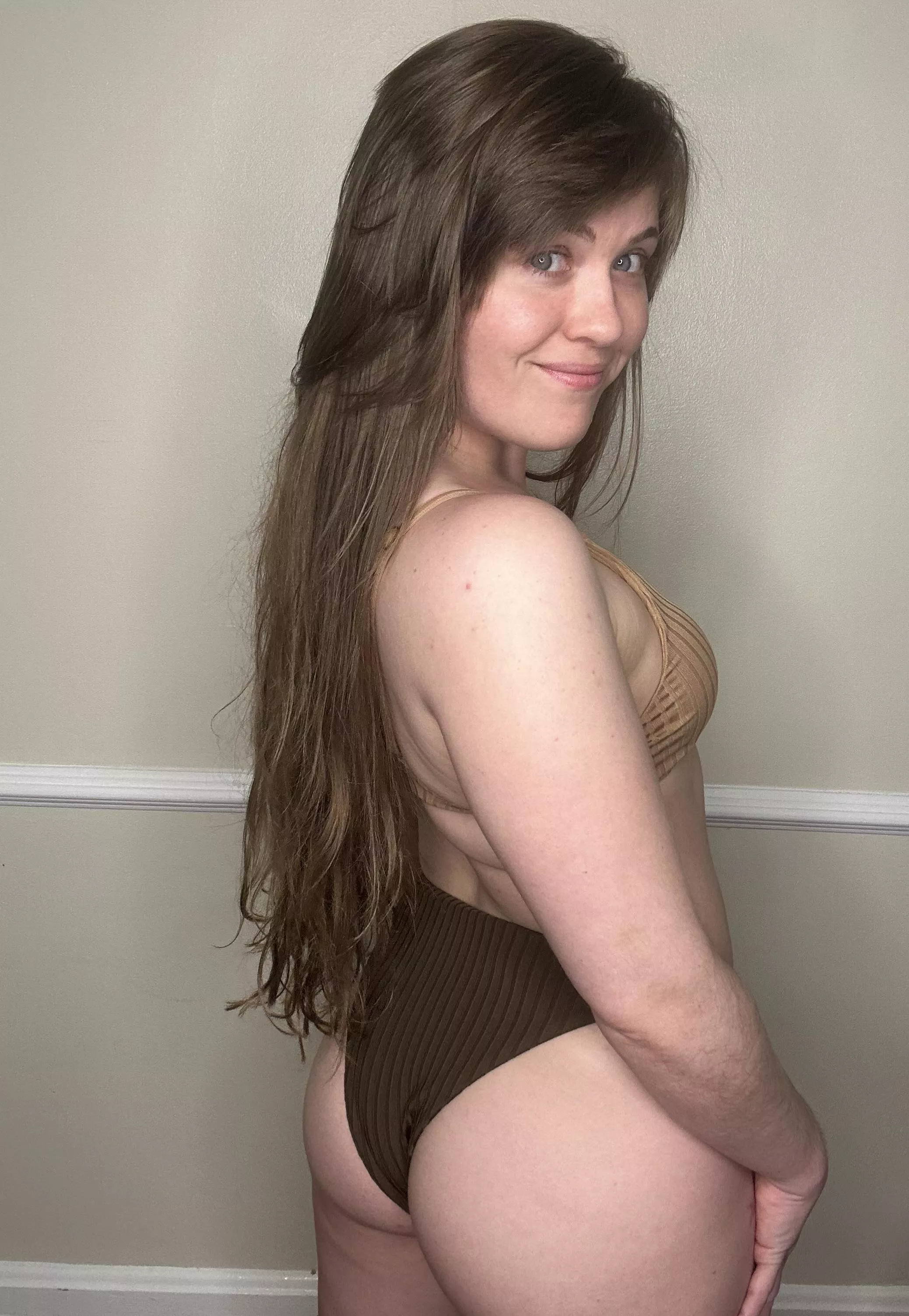 I like the brown color [f] posted by SorrryCharlie
