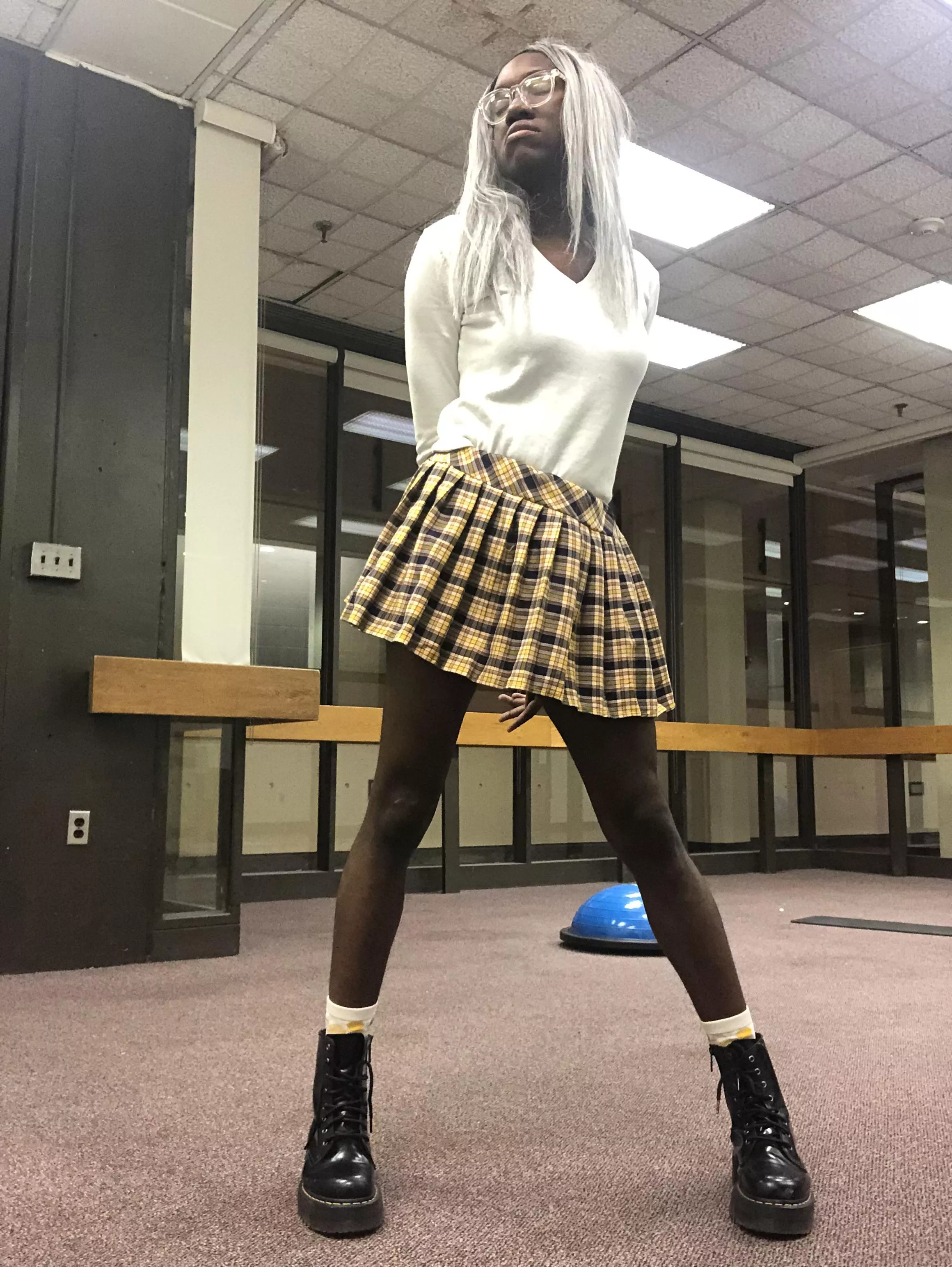 I like this skirt posted by nickelnicking