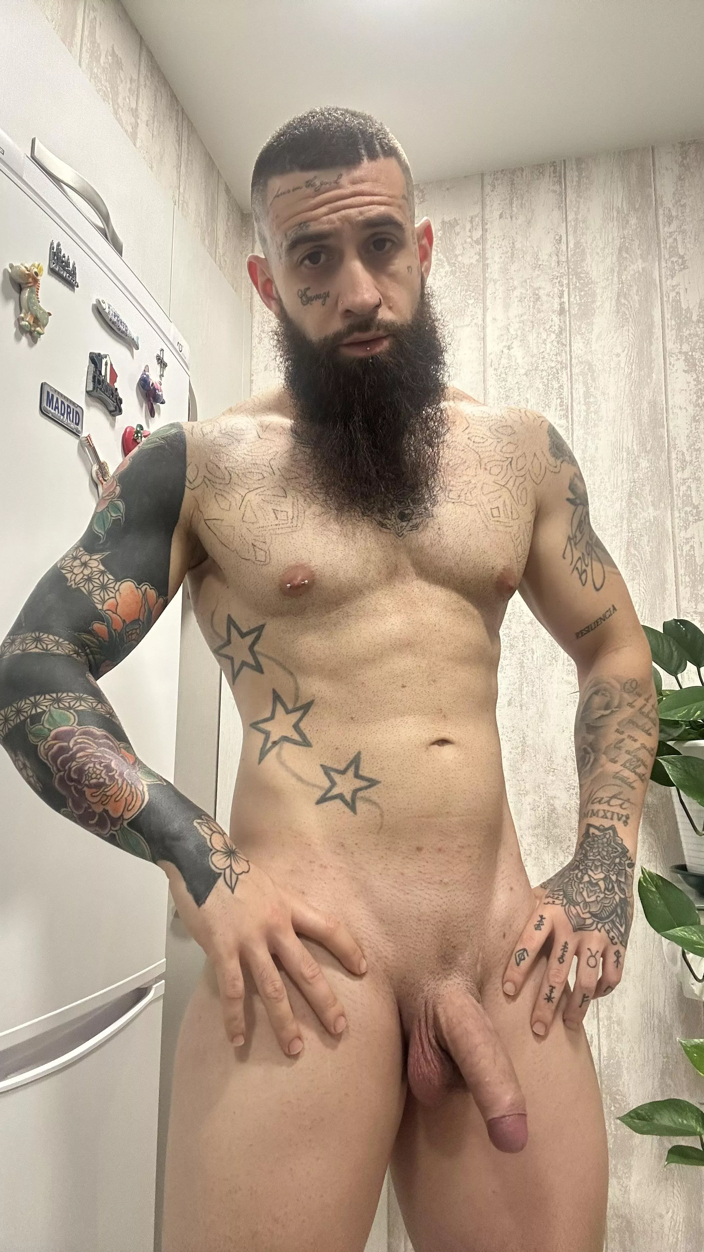 I need to relax I'm stressed posted by Diamantehot